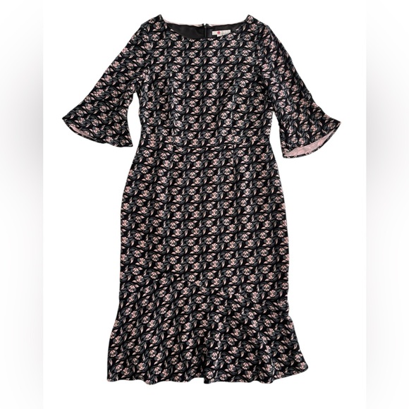 Boden Dresses & Skirts - Boden floral Patterned flippy pencil dress